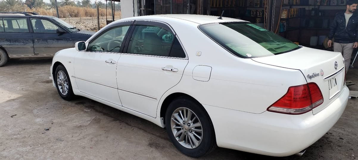 سلام عليكم.. شاهينه ٢٠٠٤  ٣دكم برده ترحيب  لون صدفي قرار ٤٨ رقم بغداد انكليزي بسمي شرط المداور باي محافظه تحويل  العنوان بابل الكفل رقم هاتف ***********
