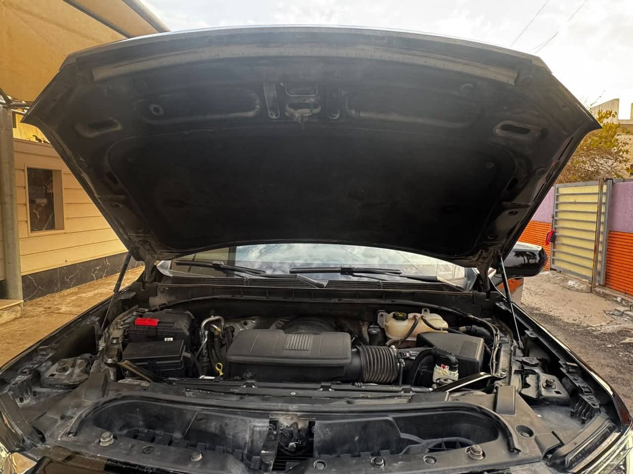 تحيه طيبه 
للبيع جمسي 2023 وارد خليجي مكفوله السياره من الصبغ والبارد عدا رصعات ماشيه 90 km 
باسمي رقم شمالي السعر : 45 وبيه مجال 
العنوان : بغداد صليخ ال600
للاستفسار: ***********
