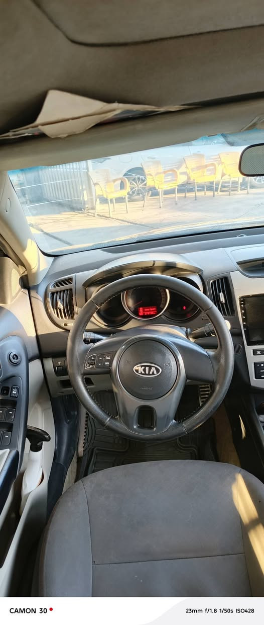 كيه سيراتو خليجي سياره موديل 11 مراوس، بسياره نسيان سني هندي موديل,22,23,21شعندك نزل الخاتف ***********
