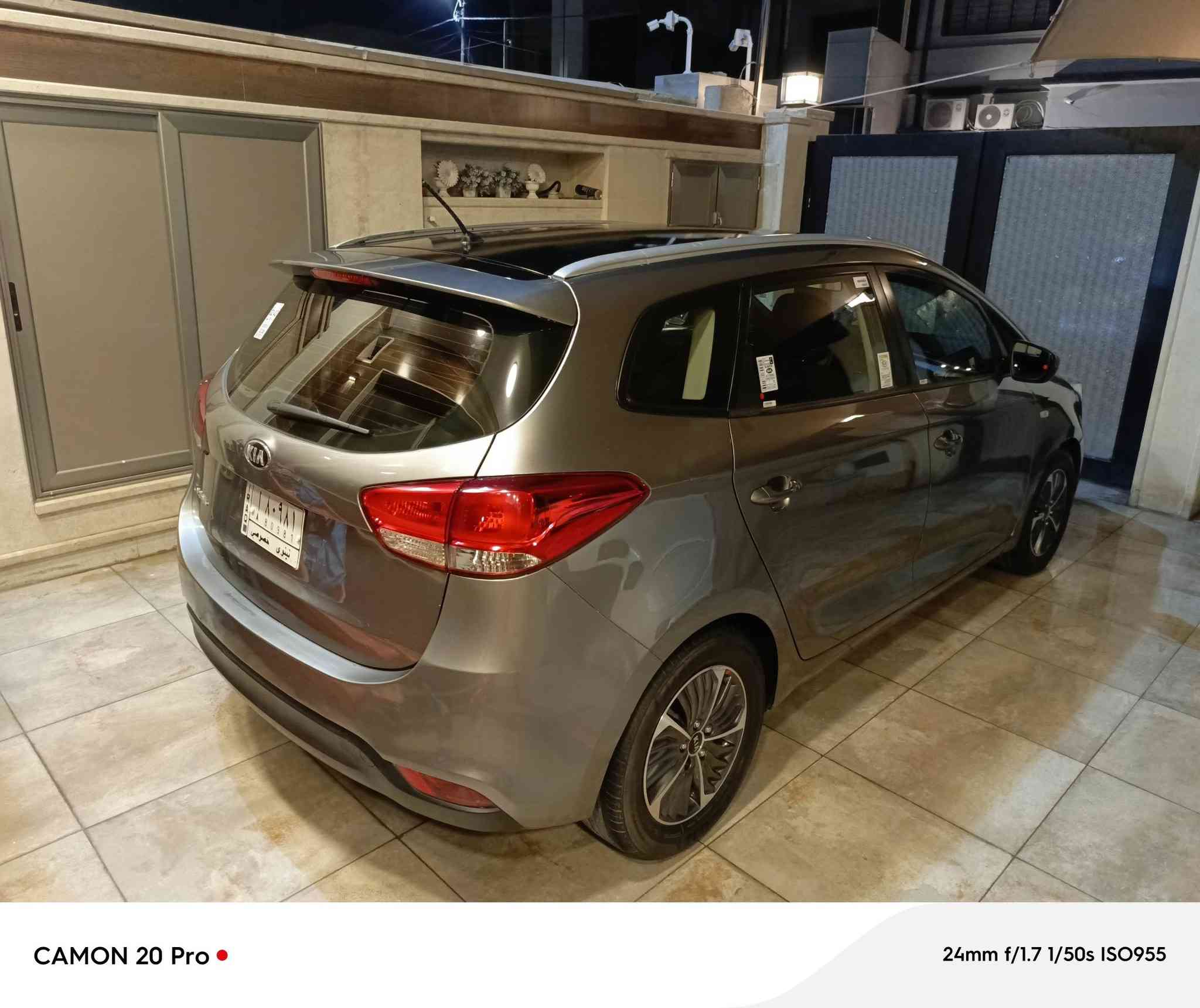 كيا كارنز ٢٠١٦ ٧ راكب خليجي ضرر ثلاث قطع بدون داخل مكينه كير شرط رقم نينوى كابون بانزين بيها للاستفسار اكثر 
*********** 
السعر ١٢٥ وبيها مجال للطيبين 🥰
