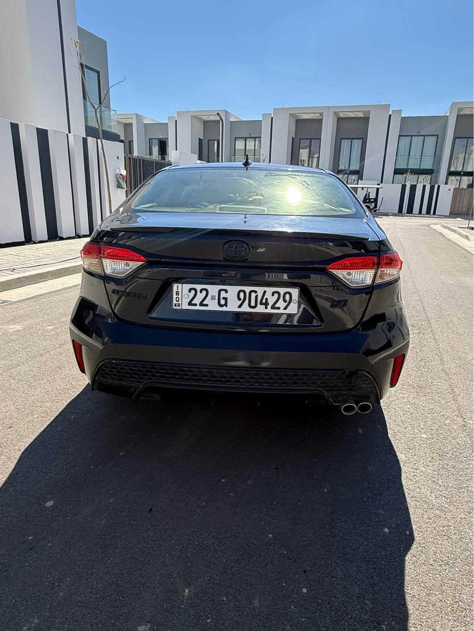 TOYOTA - COROLLA - SE - 2022
كورولا ٢٠٢٢ SE 
سعر / 131 ورقة 💵 
موديل / ٢٠٢٢ 
محرك / كبير ٢٠ 
لون / اسود 
ماشي / ٤٠ مايل 
موافات / فول ماعدا فتحة - لايتات زنون - بريك بصمة - قيادة ذاتية - شاشة كبير - رادار - ويلكب - كاميرا - تحكمات ستيرن … 
رقم شاصي / JTDS4MCE2NJ087753
رقم / اربيل تحويل و وكالة بشرط 
صبغ / جملغ و باب بدون ايرباكات . 
رقم موبايل 📱 / *********** بغداد, العراق
