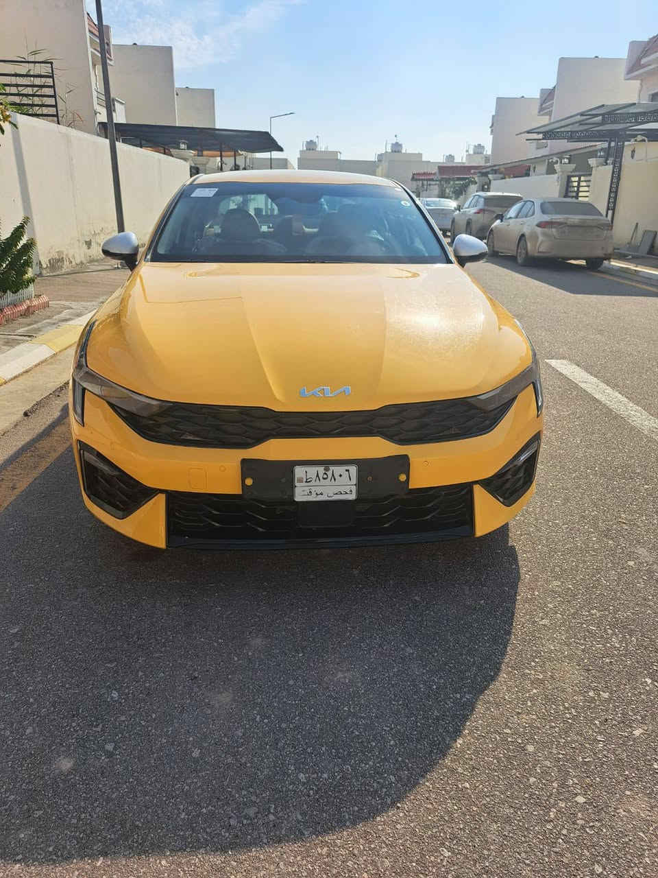 السلام عليكم 
K5  2024
محرك 2000 غاز 
دخول جديد رقم قادسيه بأسمي  
كفاله عامه 
مواصفات 
لد امامي خلفي 
شاشه متصله كبيره وكامرا دواره 
تحكم ستيرن 
كشنات جلد كهرباء وتدفئه 
رادار امامي خلفي 
نقط عمياء 
بصمتين وياها 
 رقم صاحب السياره 
*********** ديوانية, القادسية
