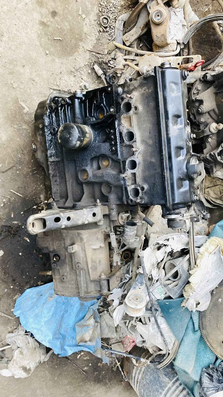 السلام عليكم
محرك صفر 3 والكير محرك كايم وكير شغال واغلب التفرعات موجودة للبيع *********** مكاني موصل
