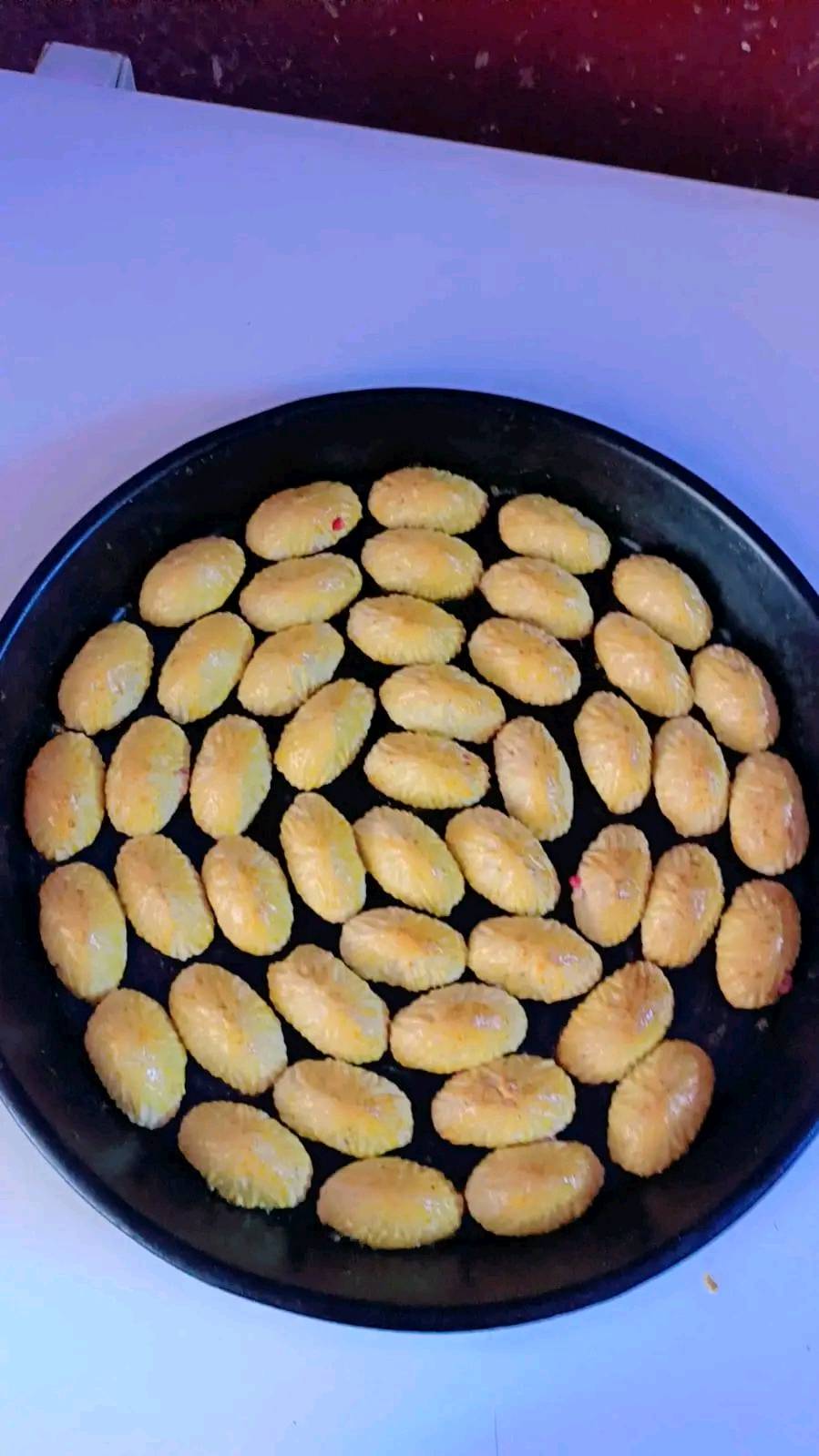 صار التوصيل مجاني مركز الحلة فقط 
 هذا العرض باقي لنهاية العيد 
وهم نزلت سعر الكليجة بمناسبة قدوم العيد
  (تمر) سعر الكيلو 5 فقط
  ( حلقوم/سمسم/مبروش) سعر الكيلو 6 فقط
   
خلال فترة العيد فقط الترتيب والنظافة كدامكم 

العنوان حلة مهندسين قرب مجمع الأمين الطبي 
الحجز خاص أو الإتصال/***********