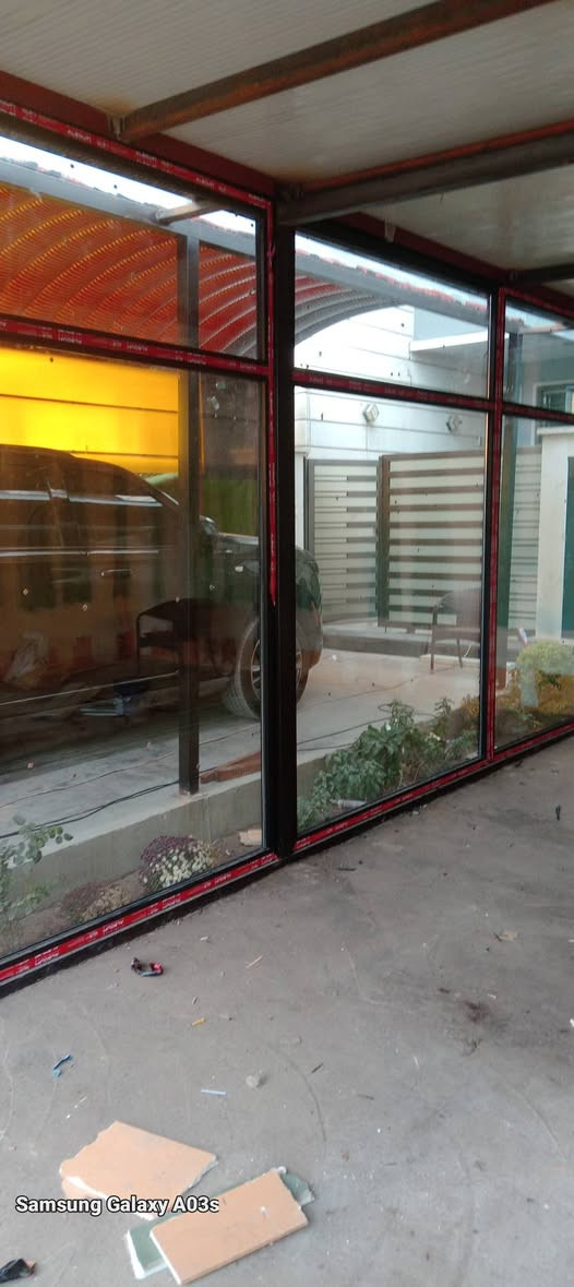 معمل الرعد للاعمال الألمنيوم والزجاج ...أبواب  ..شبابيك  ...محجرات درج  للاتصال //***********
