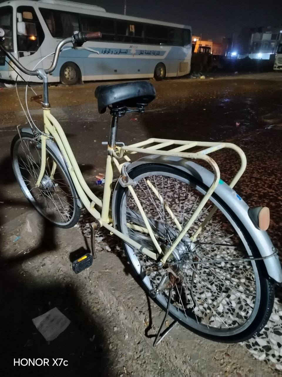 سلام عليكم بايسكل بناتي 26 لون ليموني 🍋 كير دفن 3 نمر حساس سيباية عظمية بايسكل جديد تاخذة وتروح 
بغداد _الدورة _حي الصحة وبالعافية عل ياخذه السعر ٨٥


**إذا كنت صاحب هذا الإعلان وتريد حذفه لأي سبب، رجاءا أرسل رسالة إلى الدعم الفني**