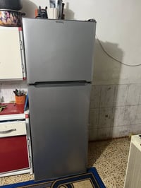 ثلاجة • كلش نضيفه • مجمّدة