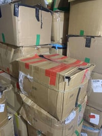 بضاعه امزون مفتوحه للبيع بسعر مناسب استفسار 07712880223