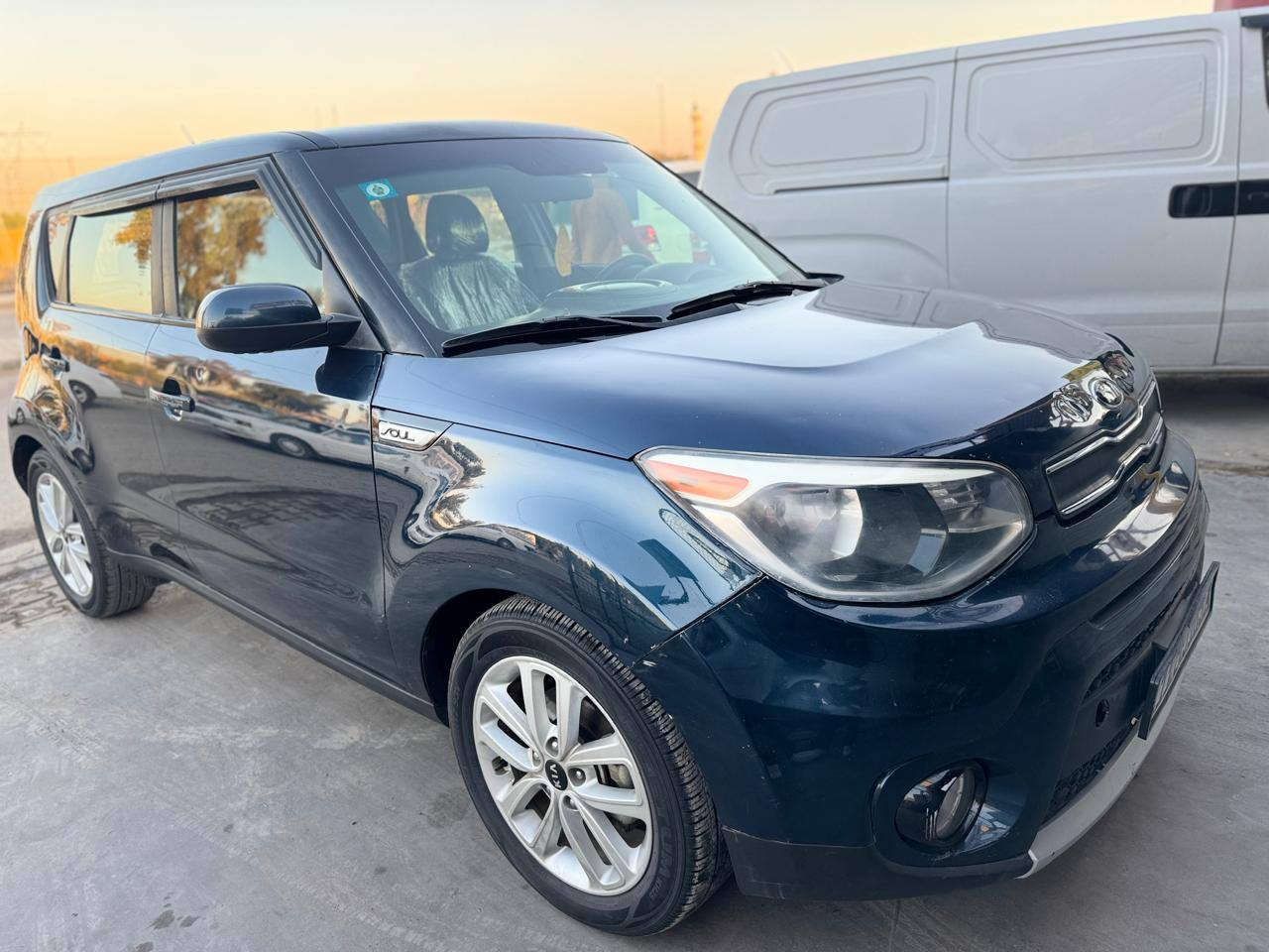 السلام عليكم صول 2018  
محرك 2000 جي دي اي
ماشيه 68الف
سياره نضيفه وع ايد وحده
محرك جديد العام شديته حاويه
تخم تاير جديد باتري جدديد  غرفتها كولش جديده
السعر ب112 قابل للتفاوض السونار ويه الصور 
السنويه باسمنه رقم انكليزي
للاستفسار ***********
