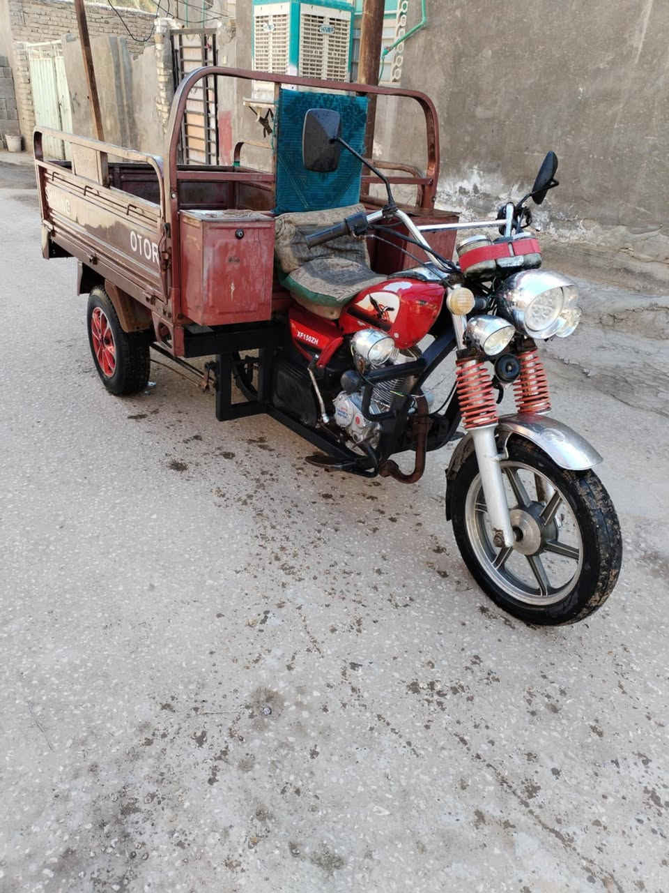 ستوته للبيع 2019 مكينه جديده أوراق اصليه بااسمي مكفوله من الحيم كهربائيات كلها شغاله تشتغل سلف الشراي يتصل على الرقم مكلف بنشر المكان كوفه ***********
