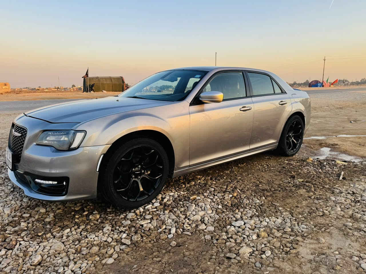 للبيع كلايسلر موديل 2017
مواصفات S 

دمام صندوك سستم صوت البيبان 

 بجم عريض 

ويل 20  

مقاعد اماميه حضن 

شاشه جبيره  

دكمه سبورت 

كير شفت بل استيرن  

حادث بنيد مبدل وخشم الجاملغ نفسه مصلح

صور الحادث مرفقه بالمنشور 

كير ومحرك شرط مامفتوح 

السعر 205 وبيها مجال

مكاني ذي قار الرفاعي 

*********** 

***********
