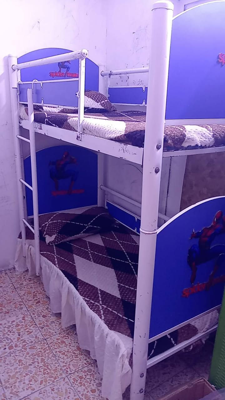 جرابي للبيع طابقين مستعملات المكان الشعب سوق شلال السعر ١٠٠ وبيهن مجال قليل


**إذا كنت صاحب هذا الإعلان وتريد حذفه لأي سبب، رجاءا أرسل رسالة إلى الدعم الفني**