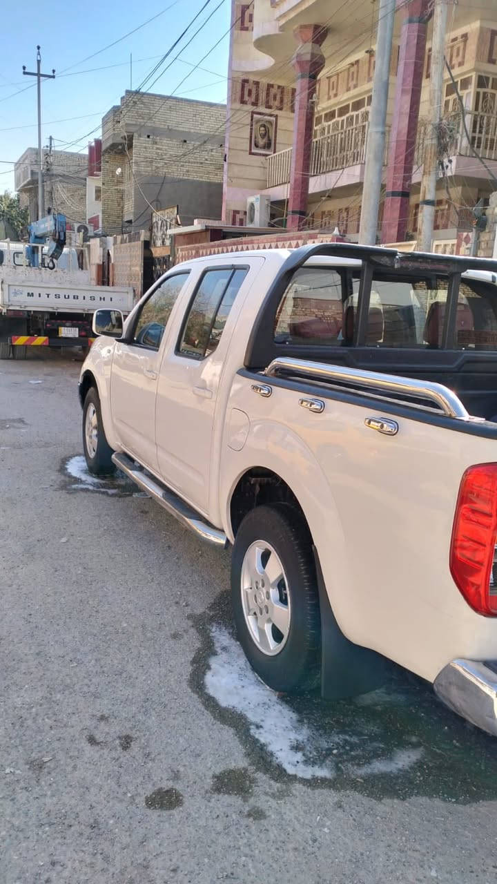 السلام عليكم
نيفارة 2008

شمالية سيارة بسمي 

سيارة

 مكفولة كفالة عامة

سعر 103 و بيها مجال 

تخم تاير جديد حدادية جديدة 

مكينة و كير محور مال بيكم تيوتة 

سيارة خير من الله سيارة نضيفة خير من الله 

مكان سيارة بغداد حي اور 

‭ 0772 401 3956‬
