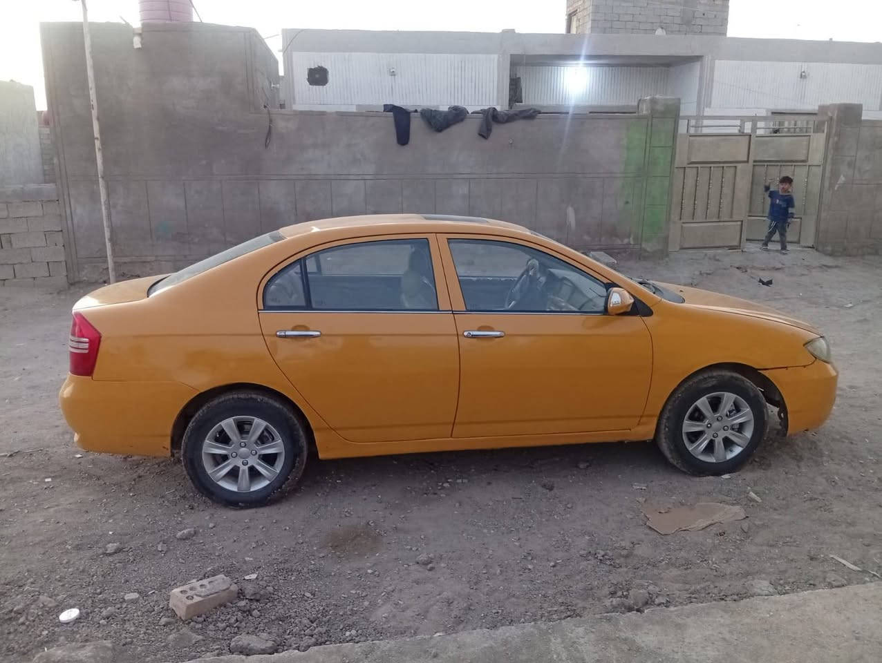 ليفان مديل 2014 رقم ذي قار سنوية مجددة ل 2029 مصبوغة عام للجمالية محرك وكير وتخم تاير جاهزات للبيع السعر 38 وبيها مجال واذا اكو مراوس بسيارة بيكم
للاستفسار الاتصال بالرقم ***********
