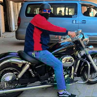 بدون رقم • دراجة نارية