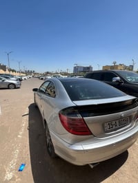 للبيع  c230 موديل 2001 بيه رش صبغ بدون ضربه ابيعلك حزام بس هيه مو حزام...