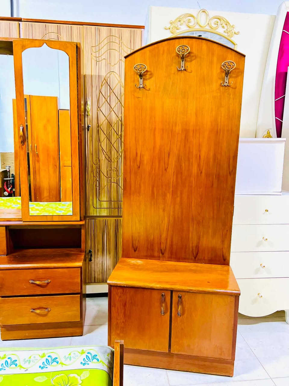 غرفه نوم صاج نفرين للبيع نضيف كلش مابي اي عيب سعر425 قفل شري تفضل خاص


**إذا كنت صاحب هذا الإعلان وتريد حذفه لأي سبب، رجاءا أرسل رسالة إلى الدعم الفني**