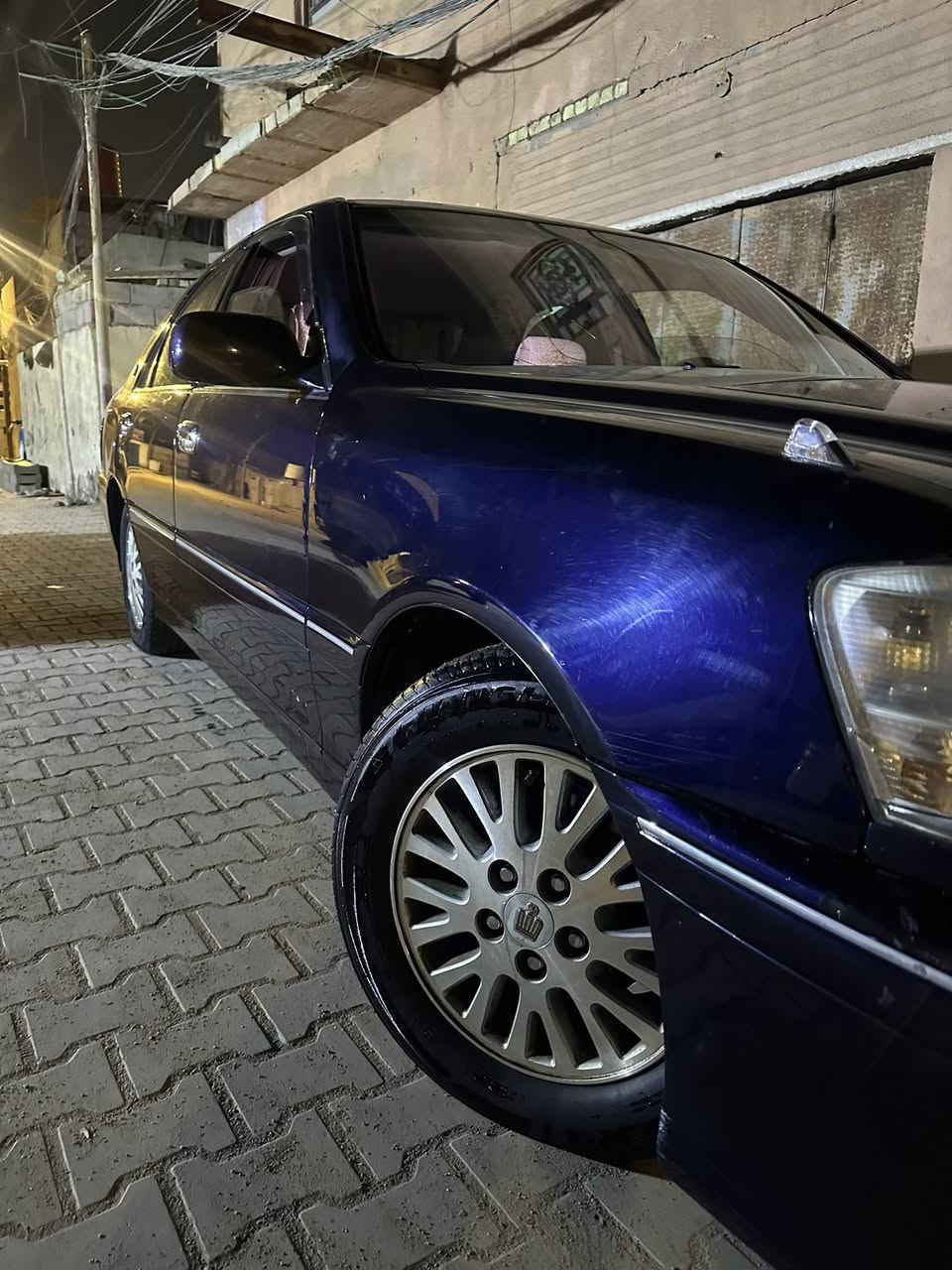 سلام عليكم حبايب قلبي الشراي فقط فدوه اروحلكم المو شراي لا يراسني ملكه كراون مديل 2002 
حديده السياره وبيها ارقام نكليزي سليمانيه الجديد فقط بس ارقام
السياره حلوه وتخبل مكينه وكير جيس كص قماره فقط فقط قماره فقط
مكينه ديفور الكبير 
دكمتين اصل سياره كرستال اصل
 نيلله نيله ع سواد لونها  كشنات كهرباء
السعر (42) وبيها مجال الشراي مكاني البصره وبس شراي ينتصل
***********
