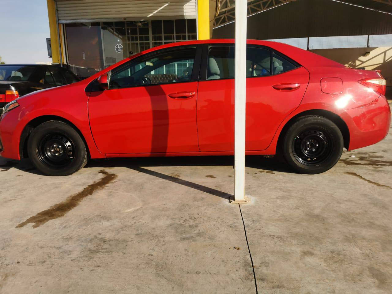 كورله موديل 16 الظرر 3 قطع شاصي مابي عيب امبدل فقط البطانه وعلى فحص تأخذها بيدك  اماميه جملقات خلفيه مرشوشات اثر جراد محرك وكير وداخل كلها جديده سياره مال بيت سنويه الحد 30 بسمنه السياره مابيها نقص برغي درهم ماتصرف عليها من كل النواحي السعر المطلوب 110 مكاني كركوك  رقم صاحب السياره ***********
