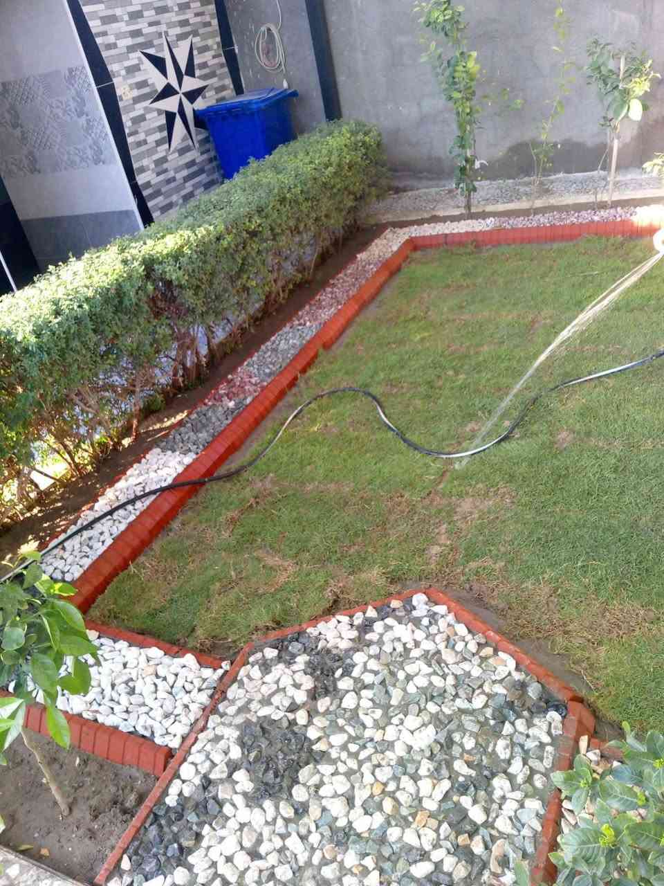 مساء الخير

شغل ديكوراات حداىق وشلالات 

وثيل للبيع هم موجود 
***********
