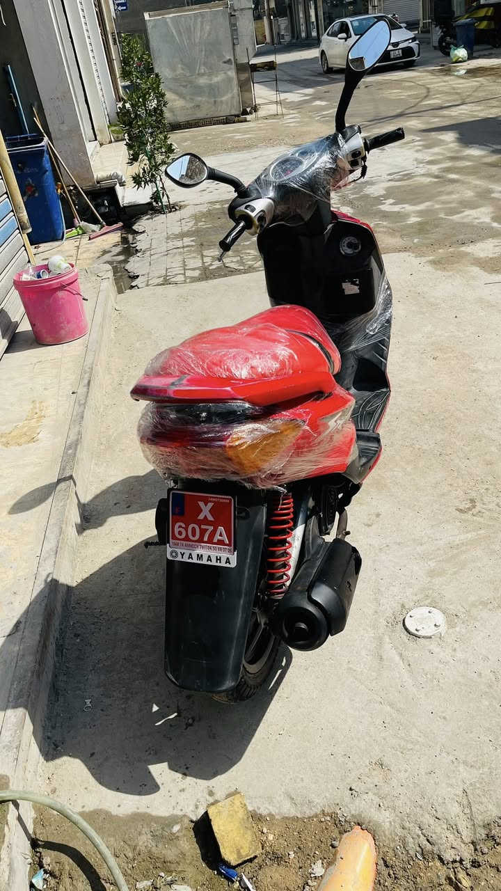 سلام عليكم
سكنس ياباني سرعة ١٤٠  نكرة سلف نظيفة مكينة بلادية مامفتوحة ابد شلعة 
كهربائيات شغاله
 نظام كابريتر المرغوب
غراض جديده
 كابريتر+فاكيوم +طوافه +بانزين +يد بريكة +مع قامچي عمبار رياضي +قامجي كيلو متر
لايت زنون عالي ناصي 
كفرات بلاديه مختمه 
كفاله من السرقه وعشائريا
سعر ٦٠٠ وبيها مجال
مكاني الدورة
للتواصل ***********
