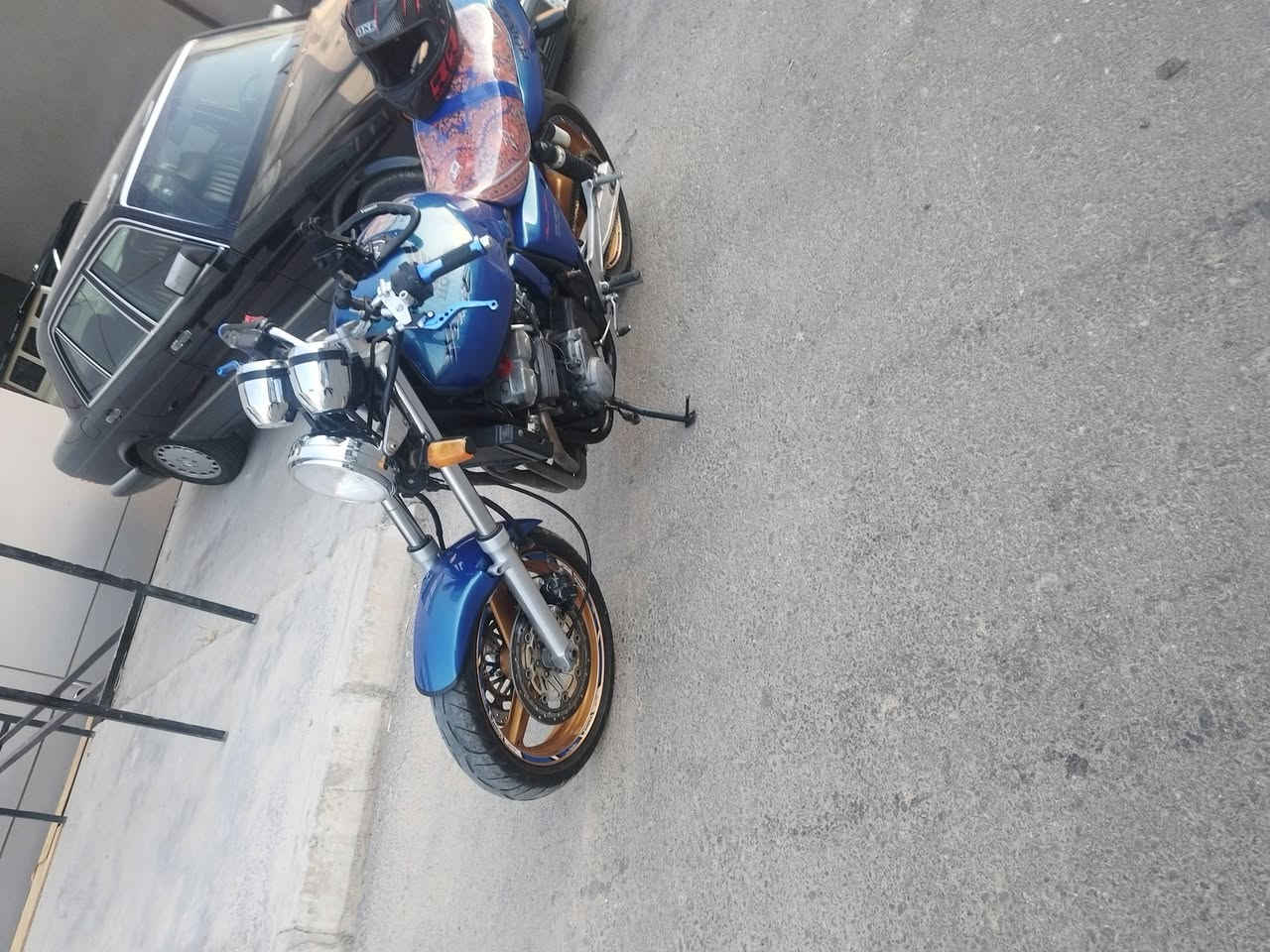 سبي فور ..محرك 400 ..جال اول  ..سعر 1400$ ..وبي مجال ... رقم ***********
