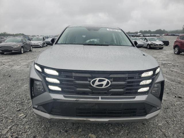 سلام عليكم 
توسان 2025 امريكي مكينه 2500 جي دي اي
رقم بغداد بسمي تحويل ثاني يوم 
ماشيه 18000 الف كيلو حاليا 
حادثه موضح بلصور تبديل قبق جنطه وشويه من وتعديل بل جاملغ الخلفي فقط بدون دواخل بدون ايرباك
السياره نضيفه بمعنه الكلمه وتعميره درجه اواى 
سعرها ١٩٥ وبيه مجال حك الجيه
مكانه شعب شارع الصحه 
***********
