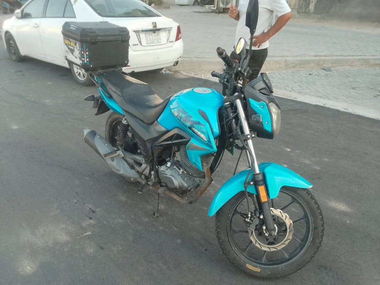 من رخصت الدمن سلام عليكم دراجة KEEWAY/RKمحرك 125مرقمة بغداد مشروع وطني موديل 2022بس نزلت للشارع 2023دراجة حلوة وامانت الله ورسوله ممشتغل دلفري بيها وماطلع بيها هواي ونظافتها مثل مموضح بلصورة  بس كشرها صاير عليه صبغ شوية سعرها مليونين مكانها بغداد شارع حيفا رقم تليفوني *********** بي واتس اب
