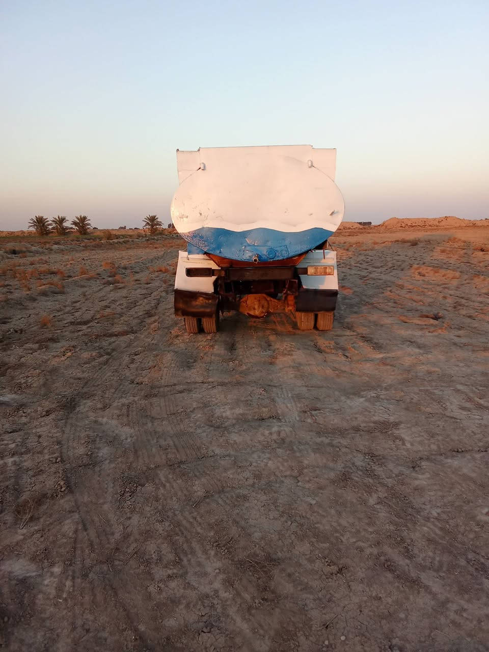 للبيع تنكر 7الف نيسان 6سلندر ساره جاهزه رقم بصره الماني وسنويه عضم عاج سعر 38ورقه وبيه مجال مكان بابل الشوملي ***********
