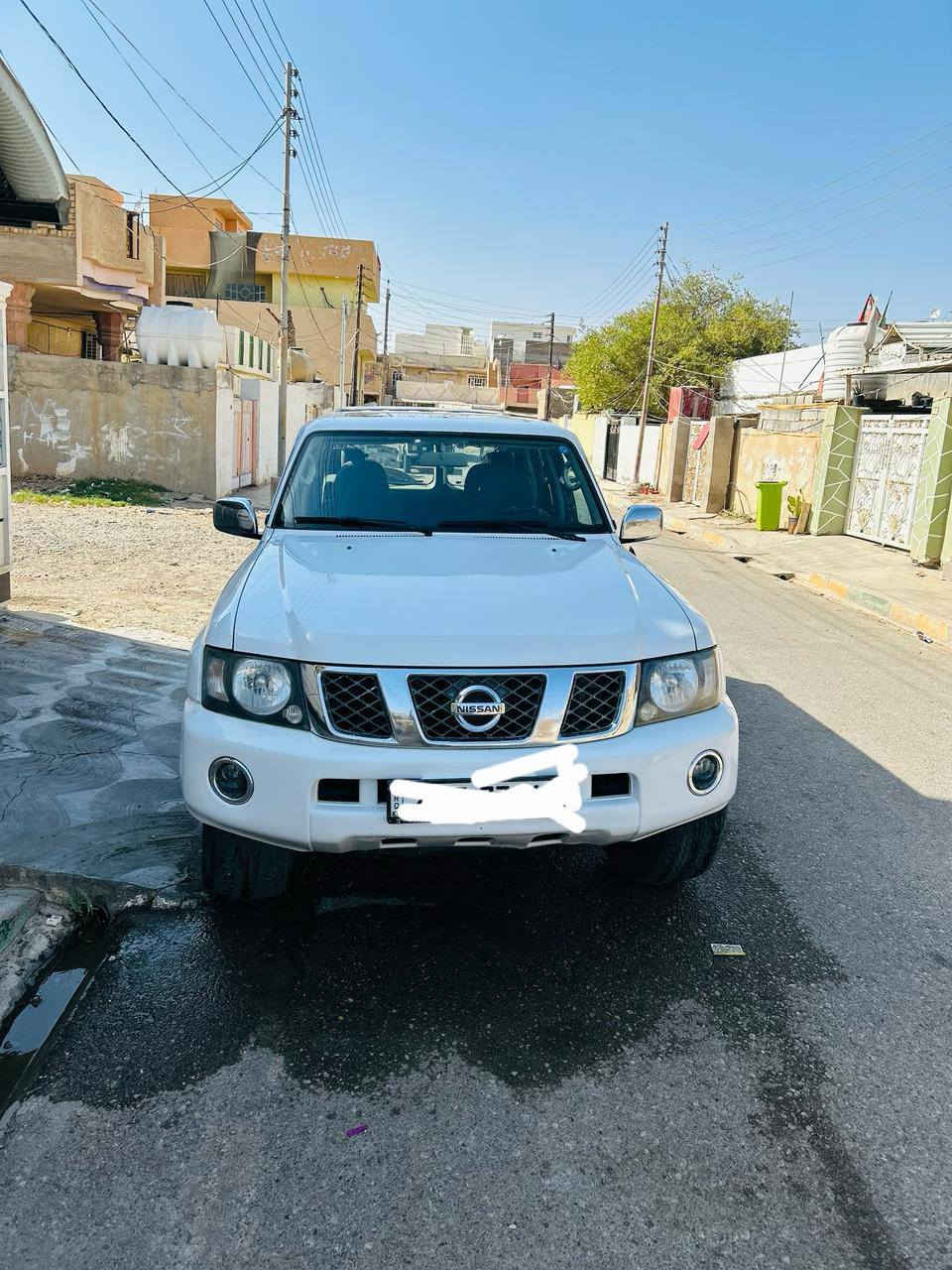 نيسان باترول سوبر سفاري 2014 رقم سليماني
دواخل اسود السيارة نضيفه 
مكفول من ضربه من الصبغ 
السعر على خاص
رقم *********** 
السياره مالت بيت
