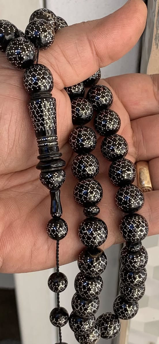 مسباح يسر حجازي البحر الأحمر تنبيت فضة عيار الف نظافة تامة السعر ٢٢٥ ألف


**إذا كنت صاحب هذا الإعلان وتريد حذفه لأي سبب، رجاءا أرسل رسالة إلى الدعم الفني**