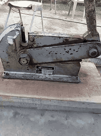 سلام عليكم مقص هولندي البيع الستفسار على الرقم ***********المكان بغداد
