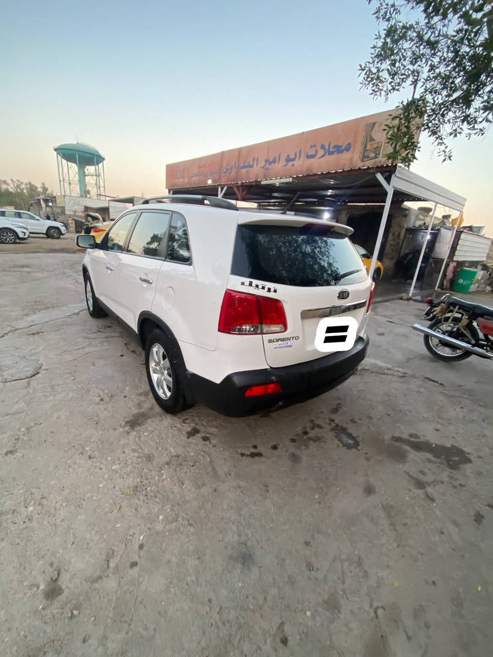 السلام عليكم
سورنتو 2012 خليجي
 ماشية 220 الف
بانوراما 
بصمة 
7راكب
السيارة مكفوله عده شبر بل جاملغ الامامي صفحة السايق
السيارة بأسمي رقم واسط 
السعر:140$
العنوان:واسط قضاء بدرة📍
*********** 📞
