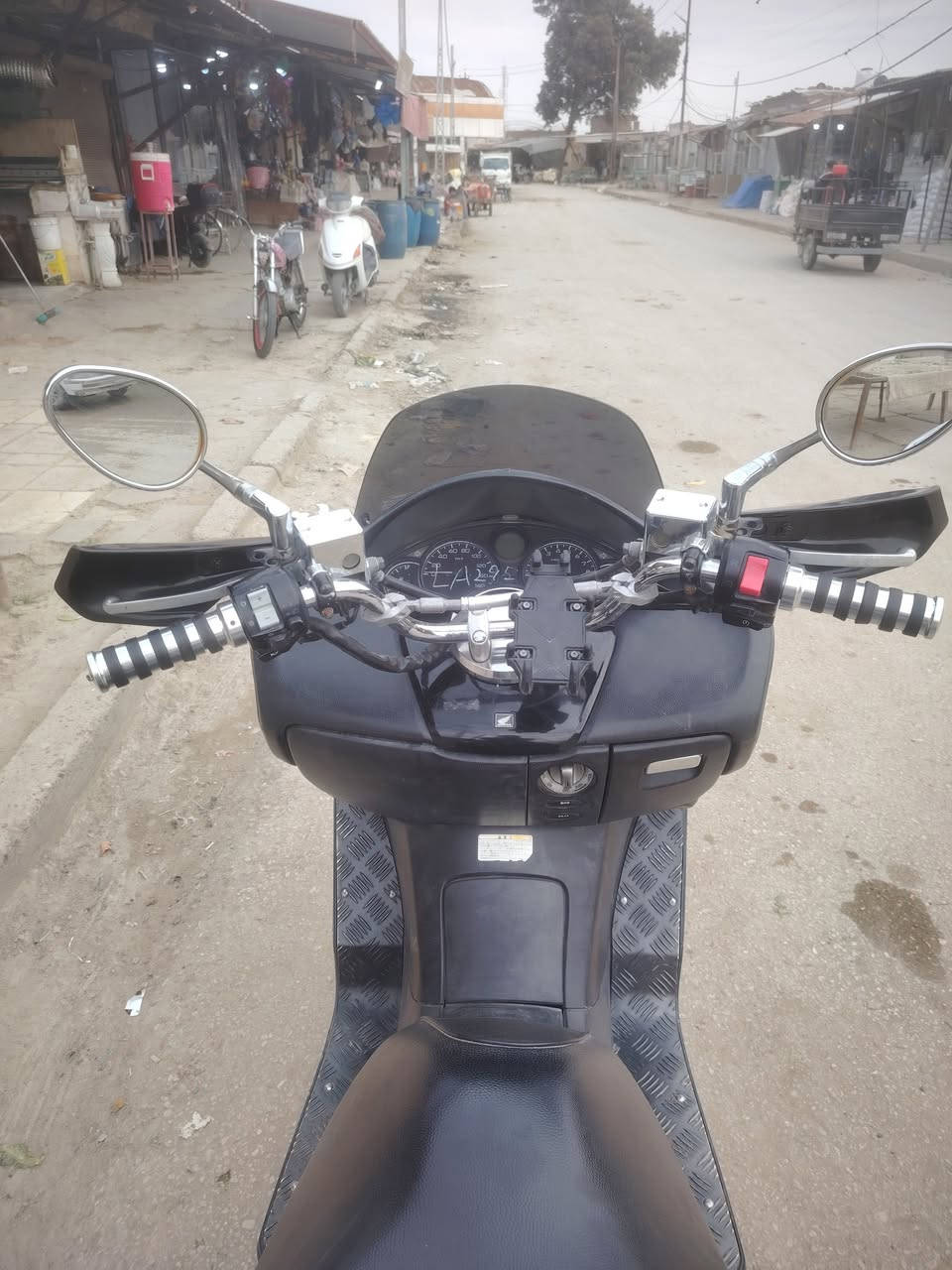 سلام عليكم
فورزه صفر 8 للبيع صاله 5 تشهر طالعه من الوكيل مكفوله من كلشي الدراجه جاهزه وياه قبق الكلجات الأصلي مكاني نجف مشخاب 

 ***********
