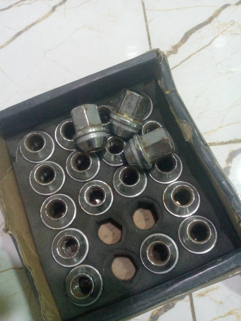 غراض اوباما للبيع 
جدد كلمن وسعرها 
ماطور مروحه 
سمجه 
ولف حماوه 
ستد ويل ستيل اصلي 
بردات اصليه كويتي تعتيم فول 
كاعيات
فراش دشبول 
العنوان لمشخاب 
للستفسار مراسله خاص النجف, العراق


**إذا كنت صاحب هذا الإعلان وتريد حذفه لأي سبب، رجاءا أرسل رسالة إلى الدعم الفني**