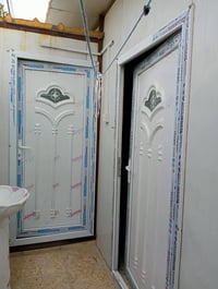 مشتمل 50مترللبيع نص بناء نص سندويش يحتوي على غرفة وصاله وملحقات مطبخ و...