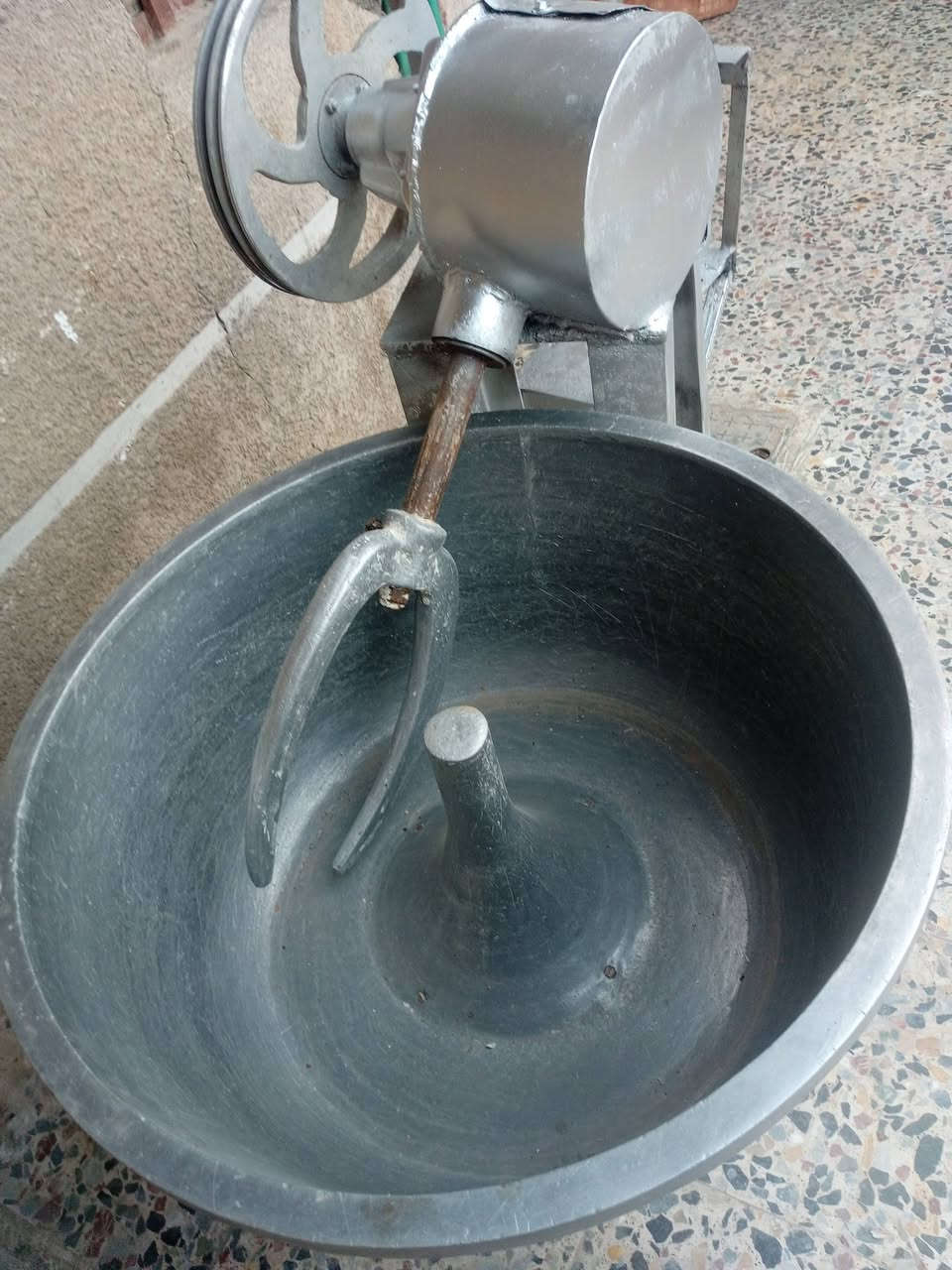 السلام عليكم عجانة
واليريد غراض مخبز كامله 
المكان بغداد 
*********** اتصل
