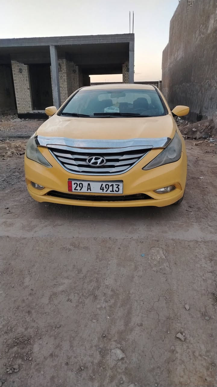 السلام عليكم سوناتا ٢٠١١ رقم انكليزي واسط مكينه 2400 سنويه جديده لغاية 2030 محرك كير تخم تاير هيئة وغرامات مصفره تحكم ستيرن سياره جاهزه للاستفسار الاتصال على الرقم ***********
