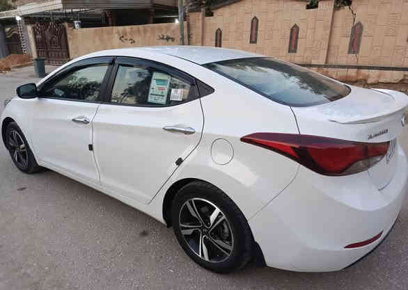 النترا 2016 خليجي رقم بغداد مشروع وطني الرقم الجديد مكفولة من الصبغ والتبديل السونار موجود وية الصور
فول مواصفات عدا البصمة
فتحة سلايت روف
شاشة +كامرا
فول تحكم استيرن
داخلة صاج /// دشبول لونين
اشاير بلمري /// اربعة دسك
محرك 1800 دوش
السيارة نظيفة جدا حدادية + تبريد + تخم تاير كلة جديد
كير ومحرك مكفولات 
رايدة $145 اللستفسار *********** اتصال فقط
