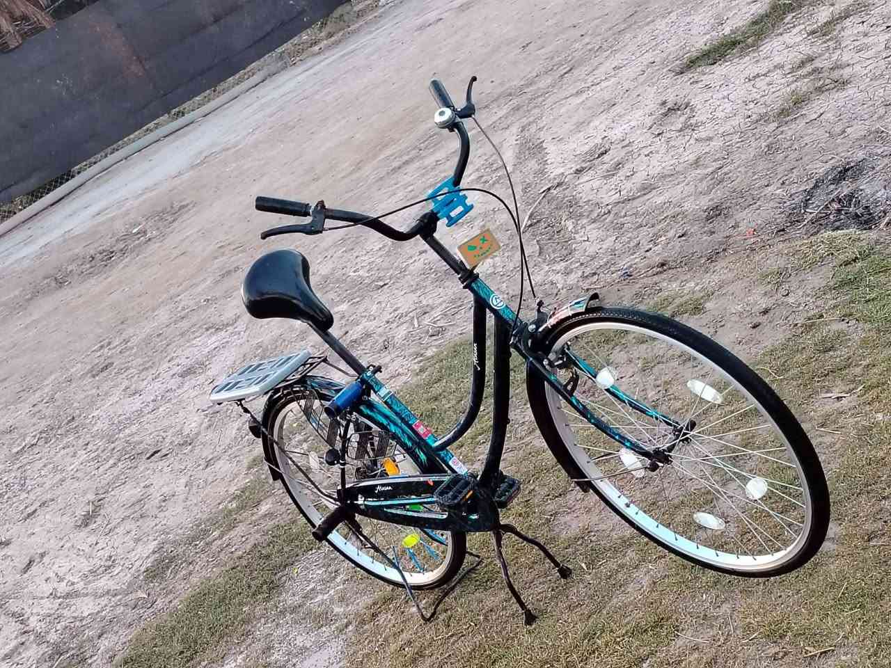 ‏‪***********‬‏
السلام عليكم الباسكل لبيع الباسكل بلادي سعر130 وبيه مجال والمكان النجف العباسية واني مكلف في النشر  التواصل
