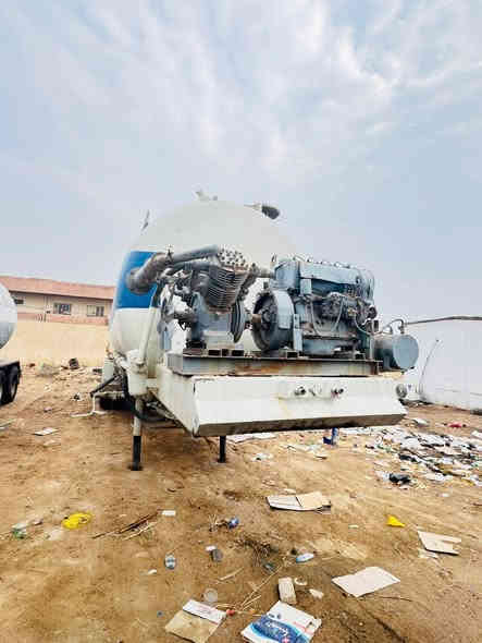 للبيع الشراي يتصل على الارقام التاليه ***********
***********
السعر 45ورقة مكاني بصرة قرب ساحة سعد
