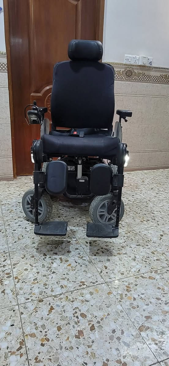 كرسي الماني نوع MEYRA حديث ثلاث مستويات سريع جدا تحمل أكثر من١٦٠ كيلو للأستفسار الأتصال ***********
*********** تفاصيل أكثر داخل المنشور
