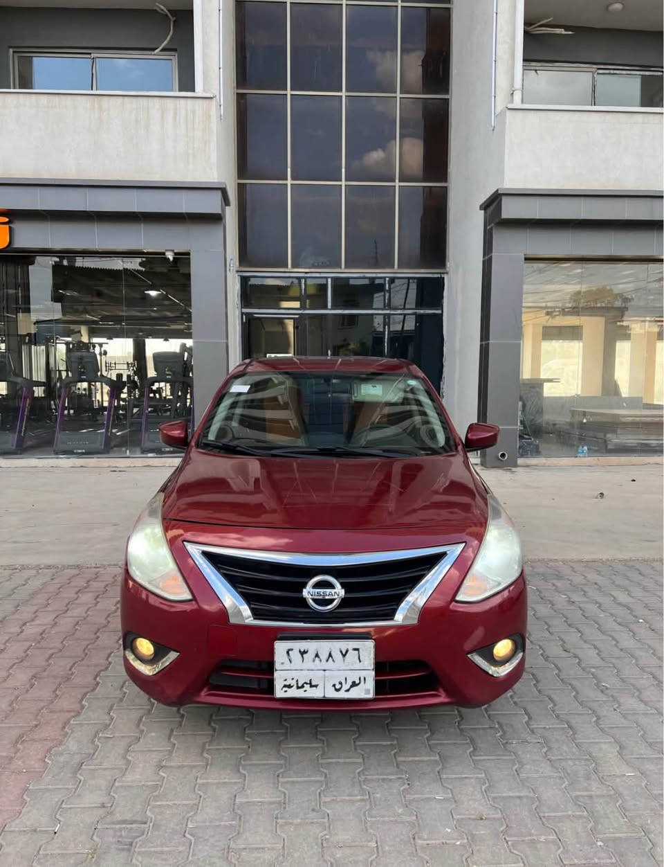 نیسان فیرسا ٢٠١٦S کیر مکینە بشرط بی کوبون بنزین سیارە ٢٣قطع صبغ بی بارد سیارە نظیف سعر ٨٣بی مجال رقم تلفون:***********

