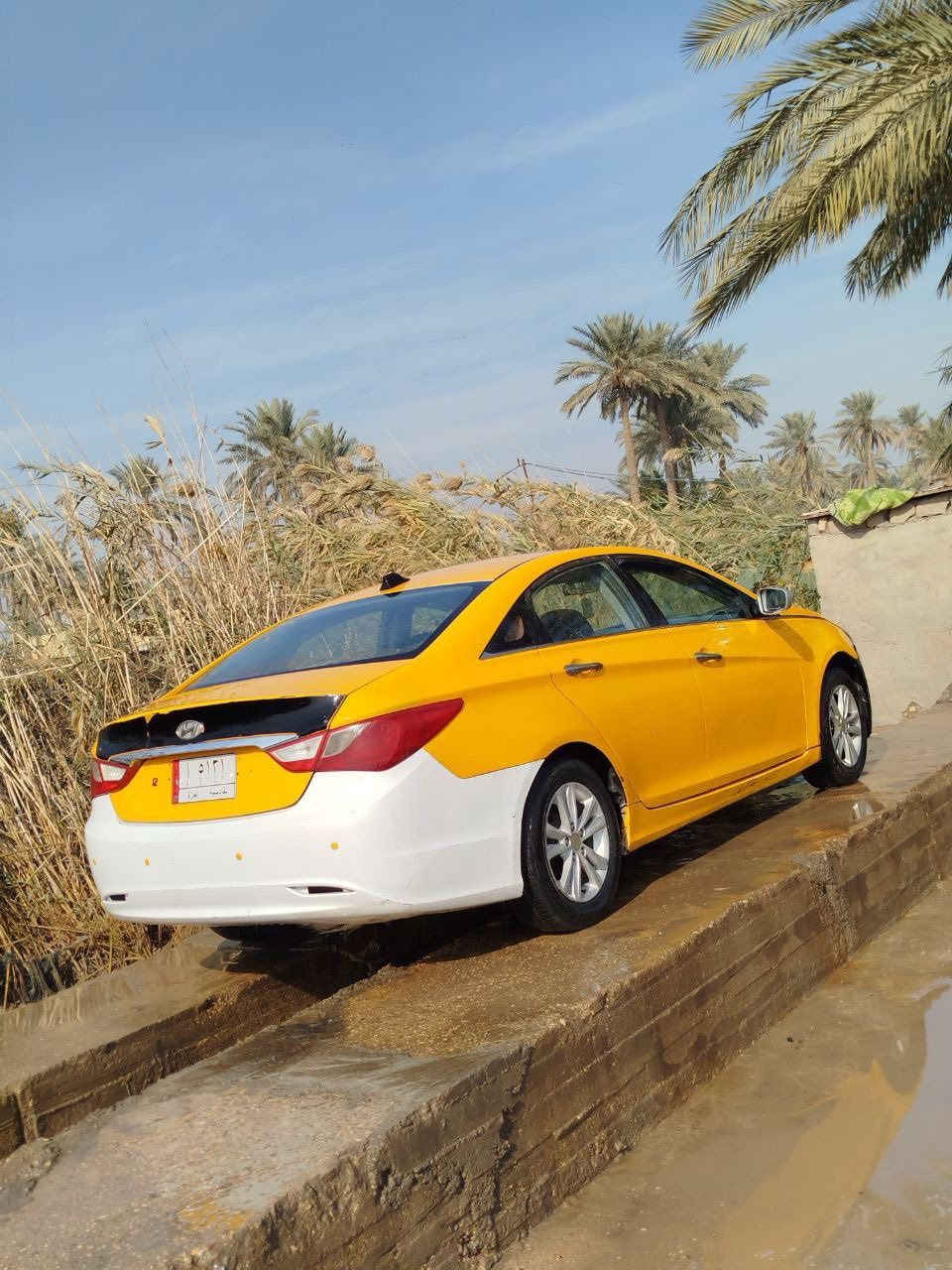 يالله السلام عليكم
سوناته 2010 مضلع    وارد امريكي حادث جاملغ خلفي فقط .. رقم قادسيه ..
مصفره هيئه وغرامات السعر 75 
***********
