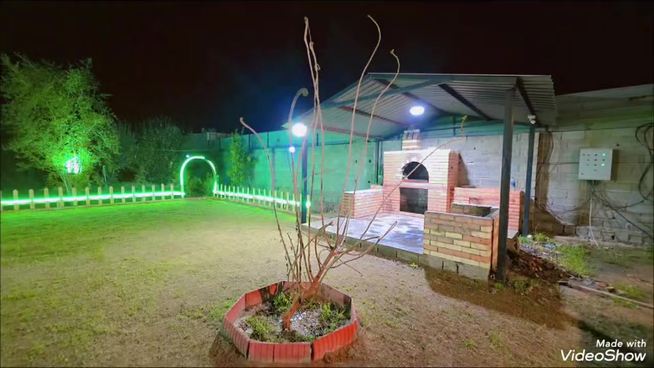 منتجع ومزرعة دجله الترفيهي 
   🎀🎀🎀 
متوفر حجز في جميع ايام العيد 
إحجز مزرعتك وتمتع بالخصوصية التامَّة 🥰

يتوفرُ جميعُ الخدمات التي تخطرُ على بالكم مع أجواءِ الطبيعةِ الخلابةِ الساحره 😎
مميزاتُ مزرعة دجله

.التيار الكهربائي على مدار 24 ساعةٍ كاملة دون إنقطاع ويتوفرُ فيه مولدة كهربائية تعملُ بنظام التشغيل الأوتوماتيكي 

.مسبح خاص للأطفال 👧 👦 

.مسبح خاص للكبار حجم ١٠ × ٥

.يحتوي منتجعنا على ألعابٍ للكبار (( منضدة 🏓   +بلي ستيشن ))
(( أيضا يحتوي على العاب مخصصه للاطفال))

.صالة كبيرة مؤثثة ومكيفة + غرفة نوم مؤثثة ومكيفة + غرفة نوم خاصه للعوائل + مطبخ  مؤثث بشكلٍ كامل 
.جلساتٌ خارجية
 🌳🌳🌳علما ان مساحة المنتجع 1500 متر مربع

مكانٌ مخصص للشواء مجهز بجميع الإحتياجات الخاصة لذلك 
مجموعة صحيات داخلية وخارجية 

إحجز ☀️ إسبح 🏊 إشوي 🐟 وإقض أحلى وأمتع الأوقات مع عائلتك في أجواءٍ صيفية جميلة 

#العنوان_صلاح_الدين_قضاء_بلد.. 

للحجز والإستفسار 
الاتصال على الارقام التاليه او مراسلتنا على الواتساب 
***********.واتساب (((المزرعة موثقة في التطبقات)))
