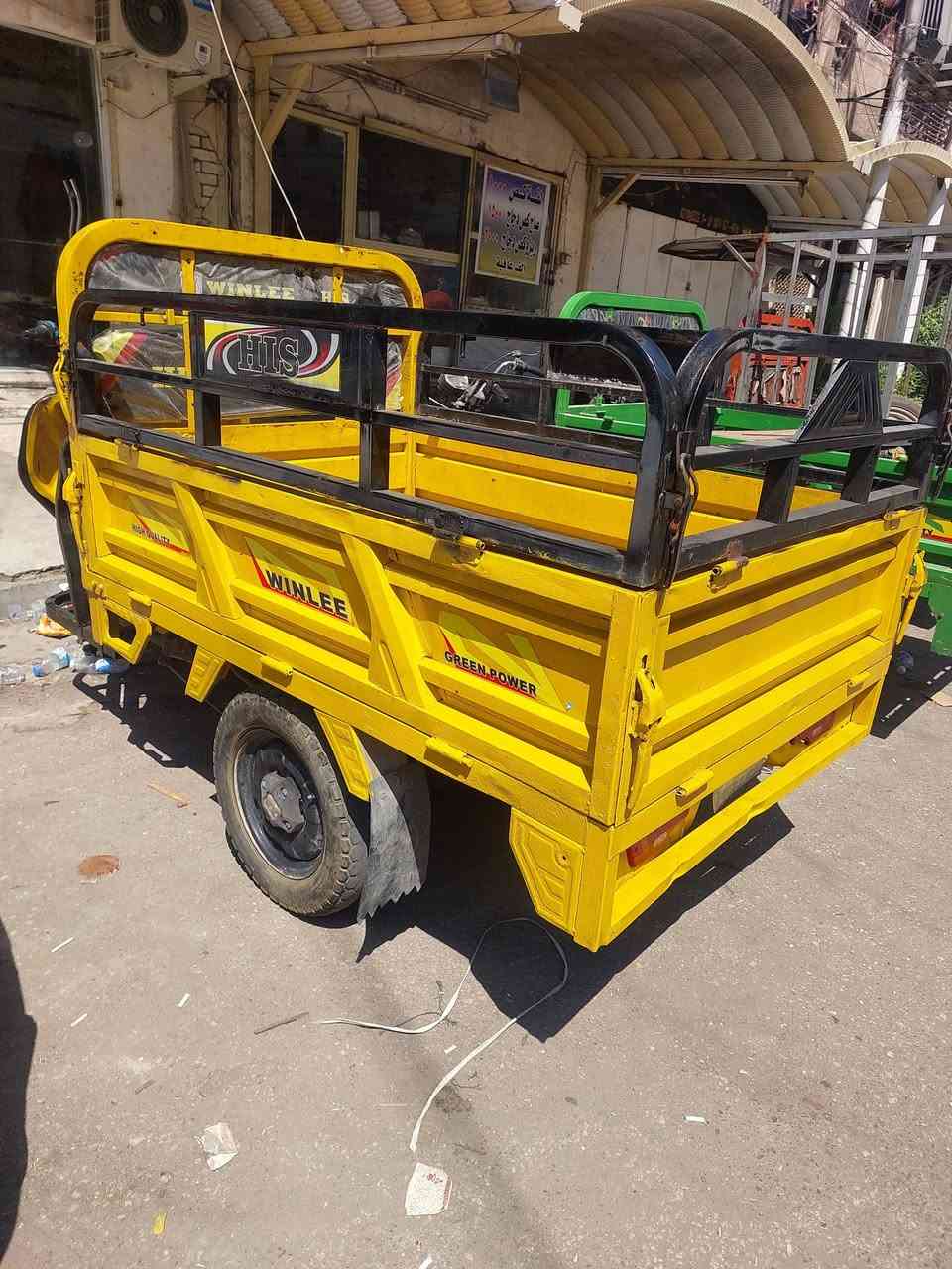 البيع مابيه اي نقص الحجم الكبير بطاريات فول سعر 950 سكن بغداد متواجد خاص او هاذه رقمي تحياتي ***********
