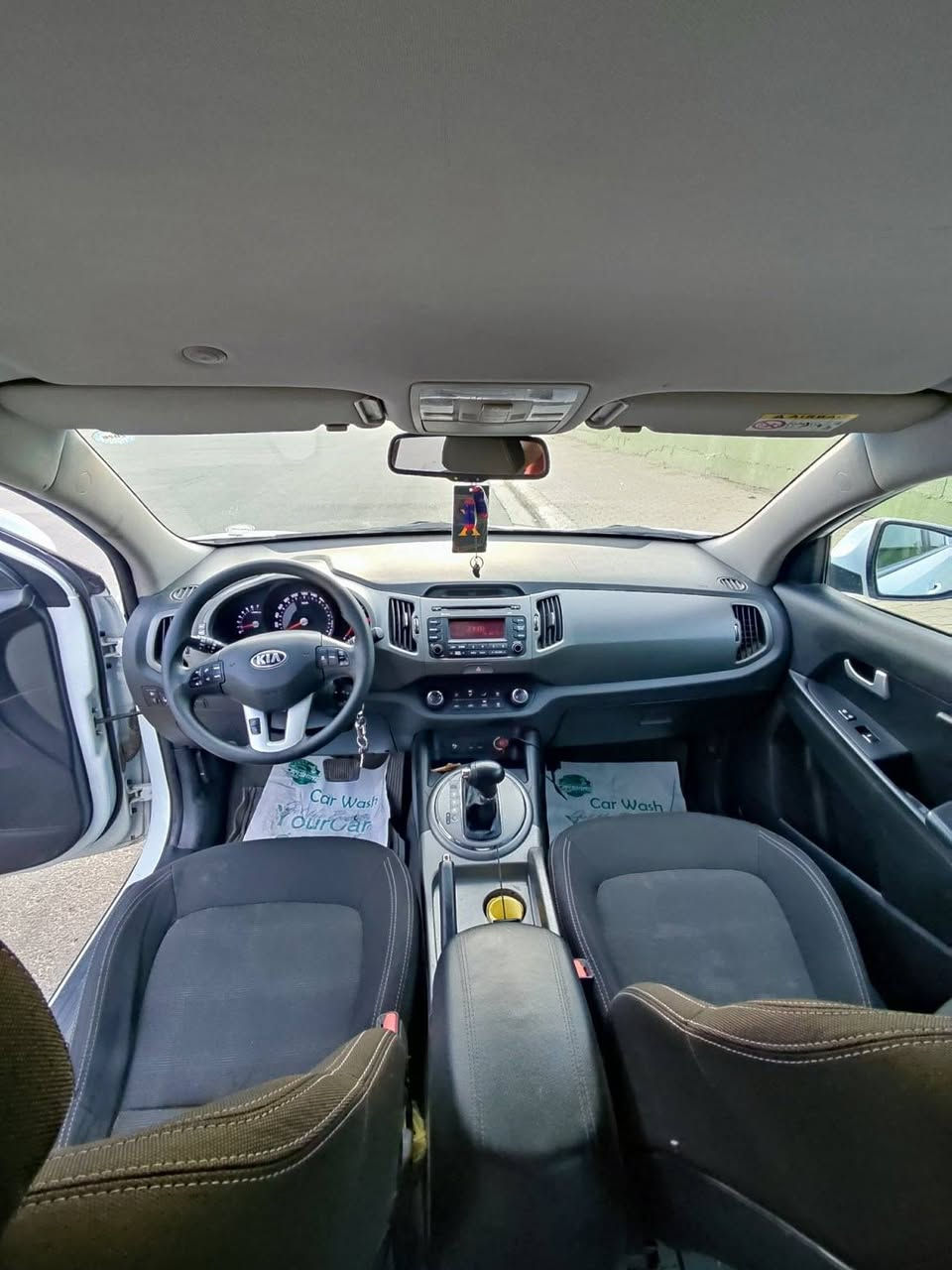 کیای سپۆرتاج 2015تەحدیت سورعەوسەنەوی وڕەقەمی تازەیە بێ بۆیاخ پەڵەیە ساردی هەیە مەکینەی کراوەتەوە بەس مەکینەو گێری بەشەرت چوارتایەی تازەیە سەیایرەکەبێ مەسرەفە سەیارەکە لەکەرکوکە بۆپەیوەندی *********** السليمانية, العراق
