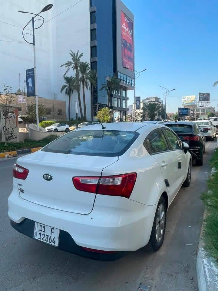 سلام عليكم
كيا ريو ٢٠١٦ خليجي شركه عامه ماشيه ١٣ الف جديده جدا ووضع الزيرو بغداد باسمي عنوان سيديه مري شفط موصفات معروفه

السعر ١٢٥ ورقه وبي مجال  حك جيتك 
بيع فقط

شباب كلشي اكو ب سوك الي متفيدك ع راسي 💙تحياتي الكم

لاتصال ***********‬
