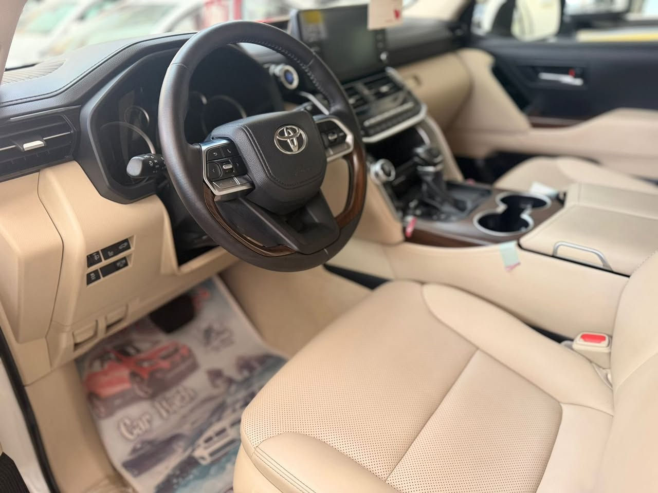 السلام عليكم
عودتك انشر بس الجديد 🔥

🚘 تويوتا لاندكروزر 2024
✨ ساز لمتد

✅ ماشية 12 ألف فقط
✅ كلش جديدة
✅ رقم بغداد باسمي
✅ مكفولة كفالة عامة
✅ فول 1/1

📍 العنوان: بغداد

للمهتمين مراسلة أو اتصال على الخاص ***********📞

سيارة نظيفة جداً وبحالة الوكالة، فرصة ما تتكرر 🔥🔥🔥
