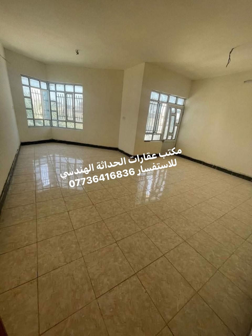 مشتمل للبيع   في جبيرية الثالثة 
المساحه 125 متر طابقين 
التفاصيل غرفتين نوم صالة استقبال مطبخ صحيات كراج للاستفسار او مراسلة واتس ***********
